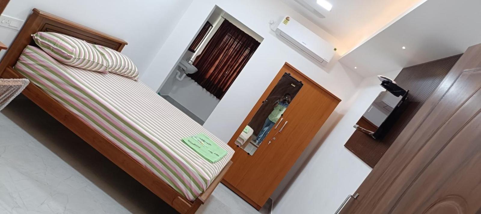Urc Lodge Perundurai Exterior photo